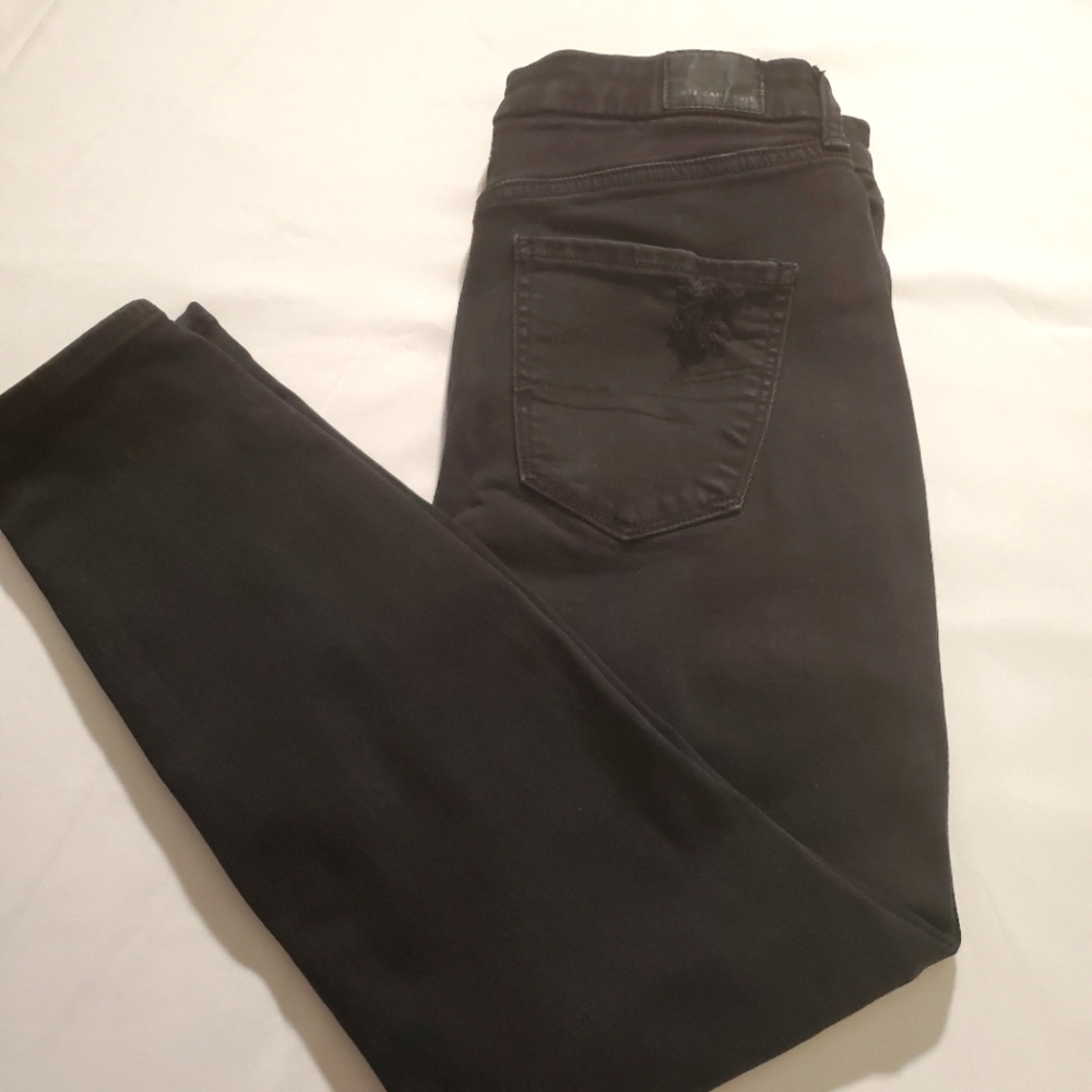 American Eaglenext level Stretch Black  Distressed ripped Jeans size 8 short